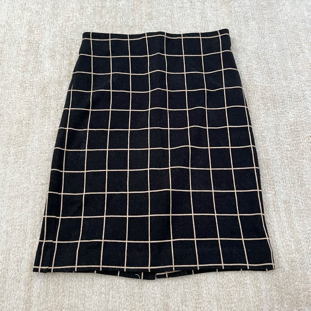 Ann Taylor Black Pencil Skirt with Cream Windowpane Grid